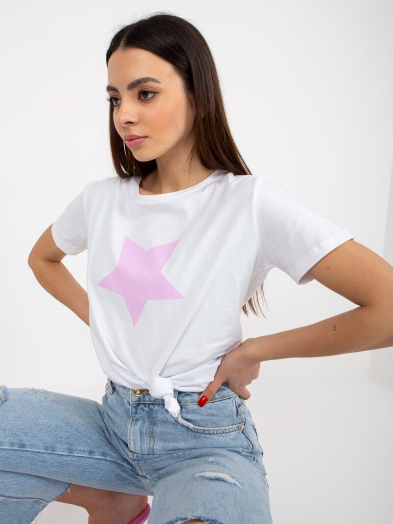Biały t-shirt damski z nadrukiem - obrazek 2