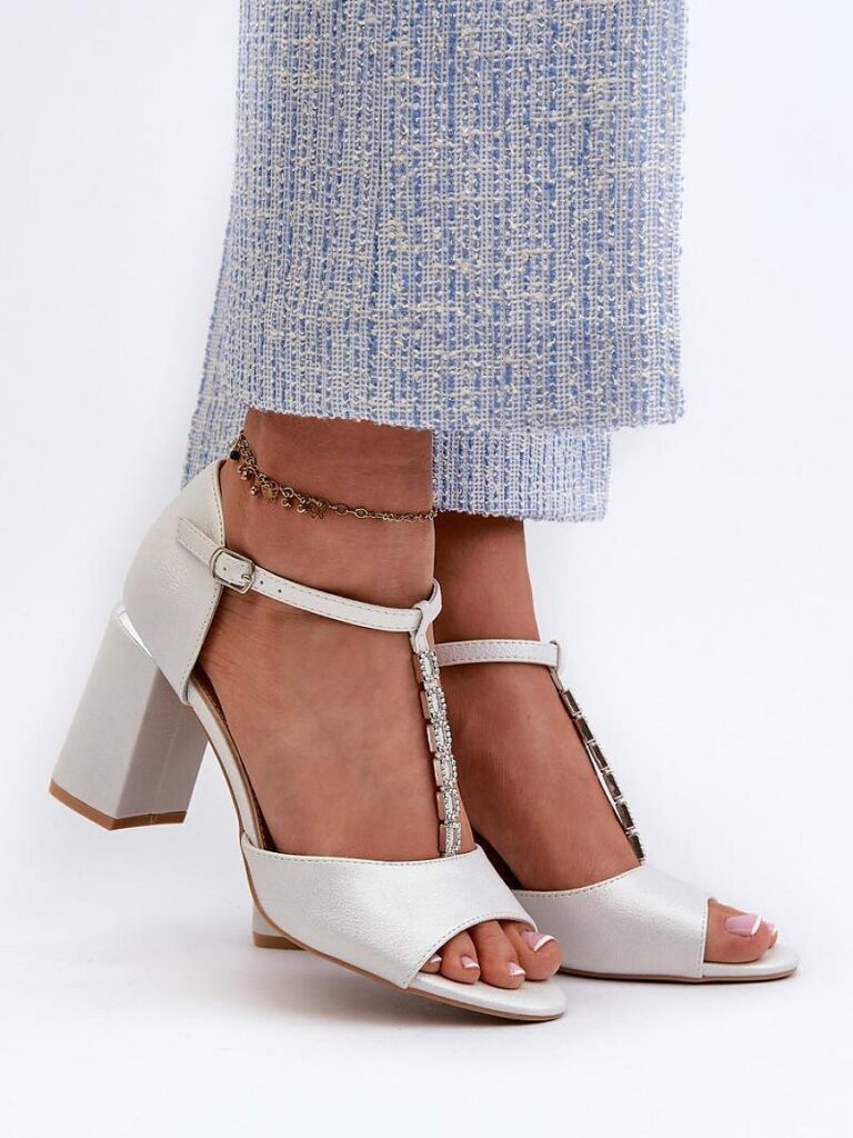 Sandały Model Aniya 20195 Silver - Step in style