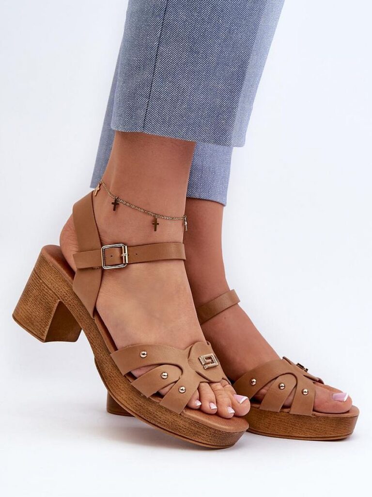 Sandały Model Assames 24SD98-6758 Brown - Step in style