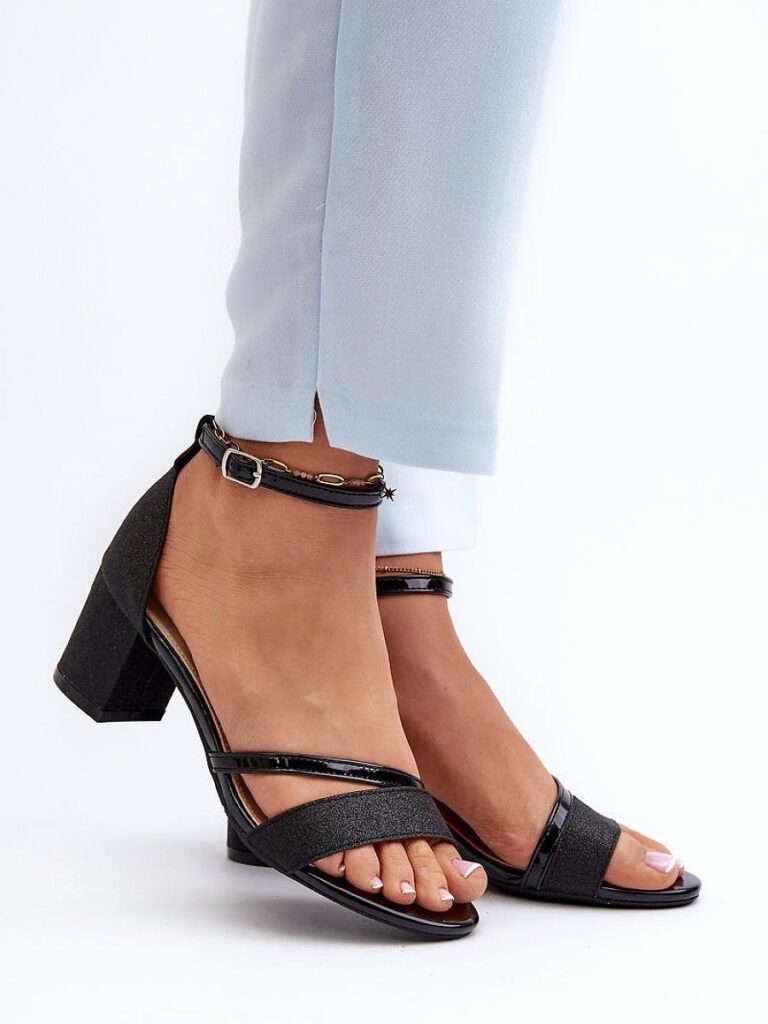 Sandały Model Ploemis 20244 Black - Step in style