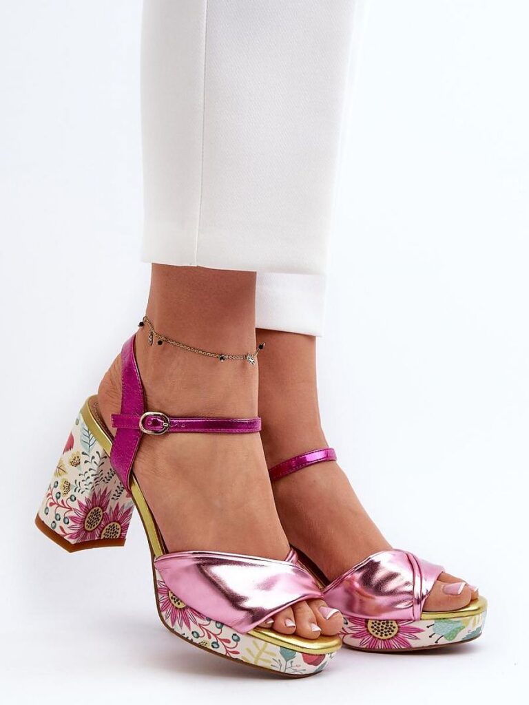 Sandały Model DA CR980 Pink - Step in style