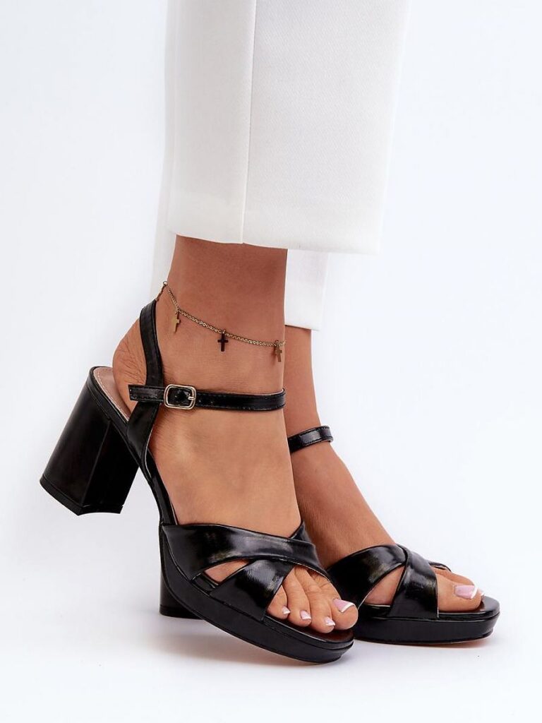 Sandały Model Jatine 24SD98-6988 Black - Step in style