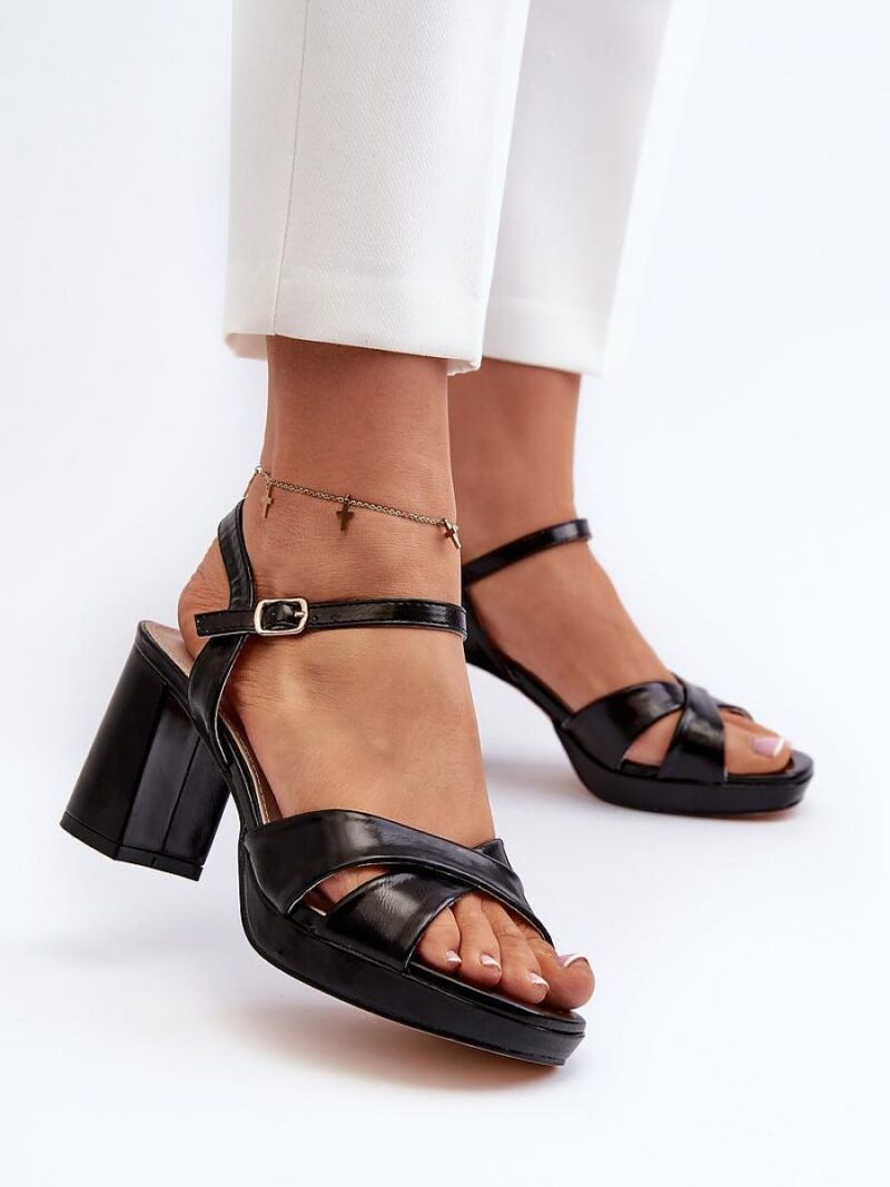 Sandały Model Jatine 24SD98-6988 Black - Step in style - obrazek 3