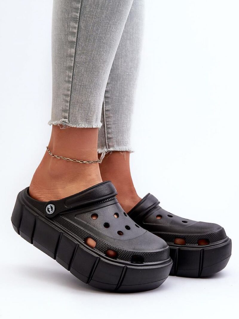 Sandał Klapki Model Itubia 24SD19-7561 Black - Step in style