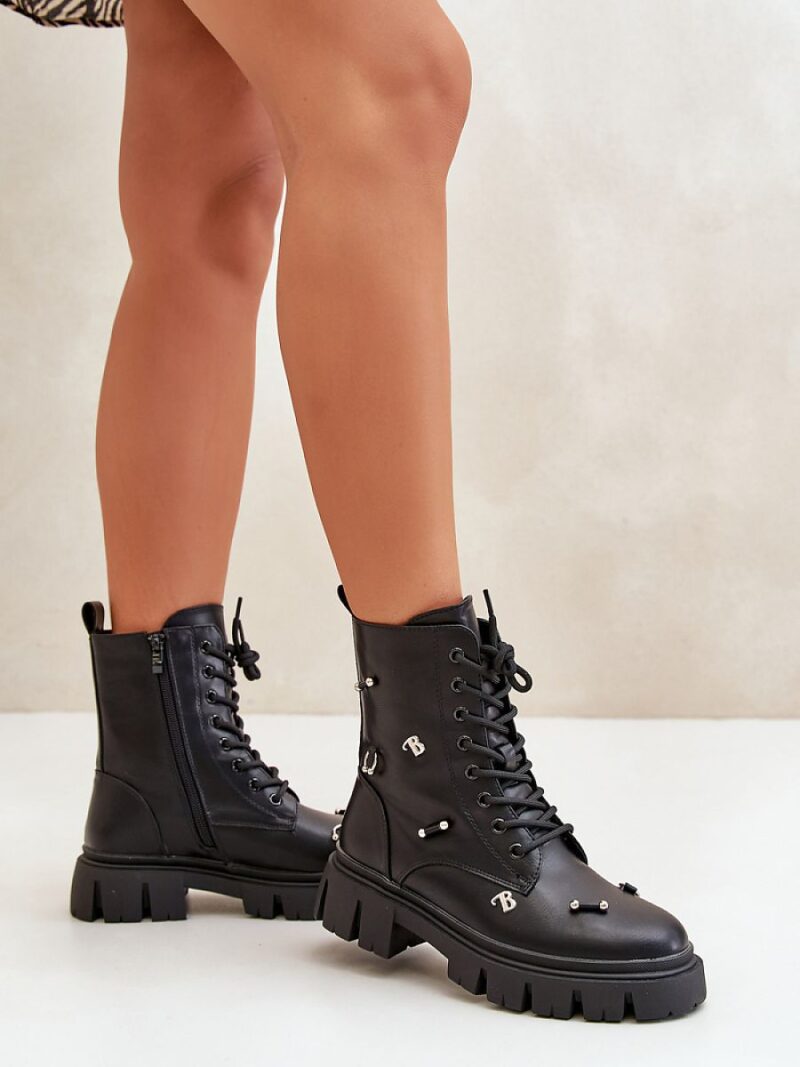 Workery Model Cadenilla QH7822 Black - Step in style
