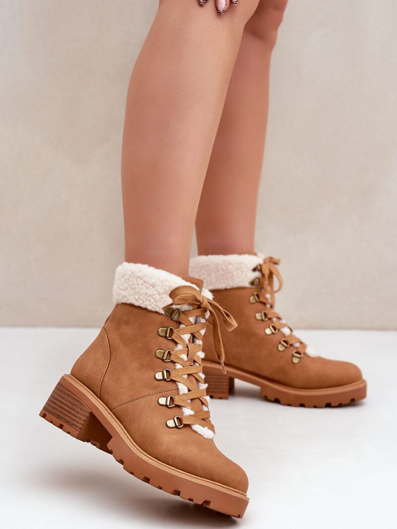 Trapery Model Brenneth MD1055-8 Camel - Step in style