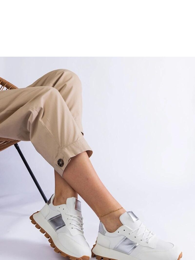 Biale sneakersy z widocznym protektorem Restia - Solea