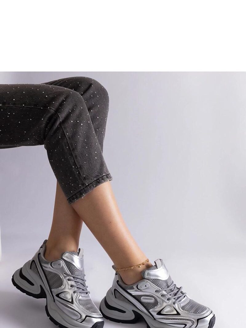 Srebrne sneakersy na masywnej podeszwie Adoma - Solea - obrazek 4