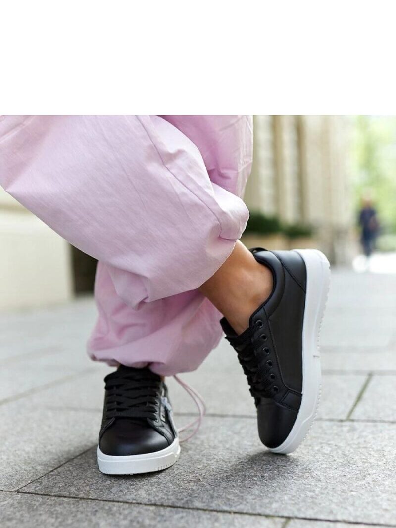 Czarne sneakersy eko skóra Brecht - Solea - obrazek 3