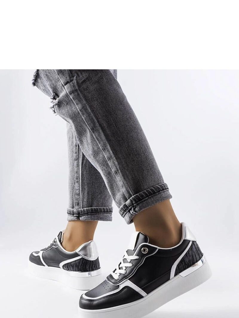 Czarne sneakersy na platformie Tooele - Solea - obrazek 2