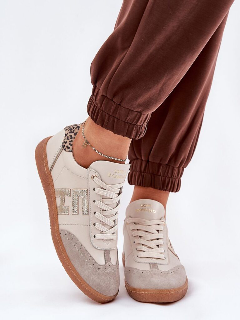 Buty Sportowe Model CheBello 4640 Beige - Step in style