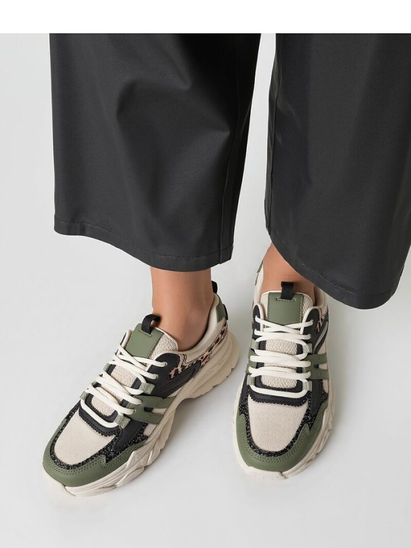 Damskie Sneakersy VEGA ? Black - Inello - obrazek 3