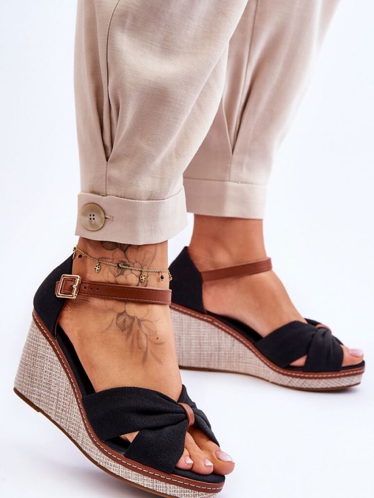 Sandały Model Daphne M338 Black - Step in style